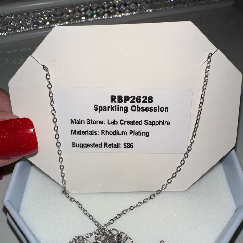 Sparkling Obsession - Picture 2 of 2